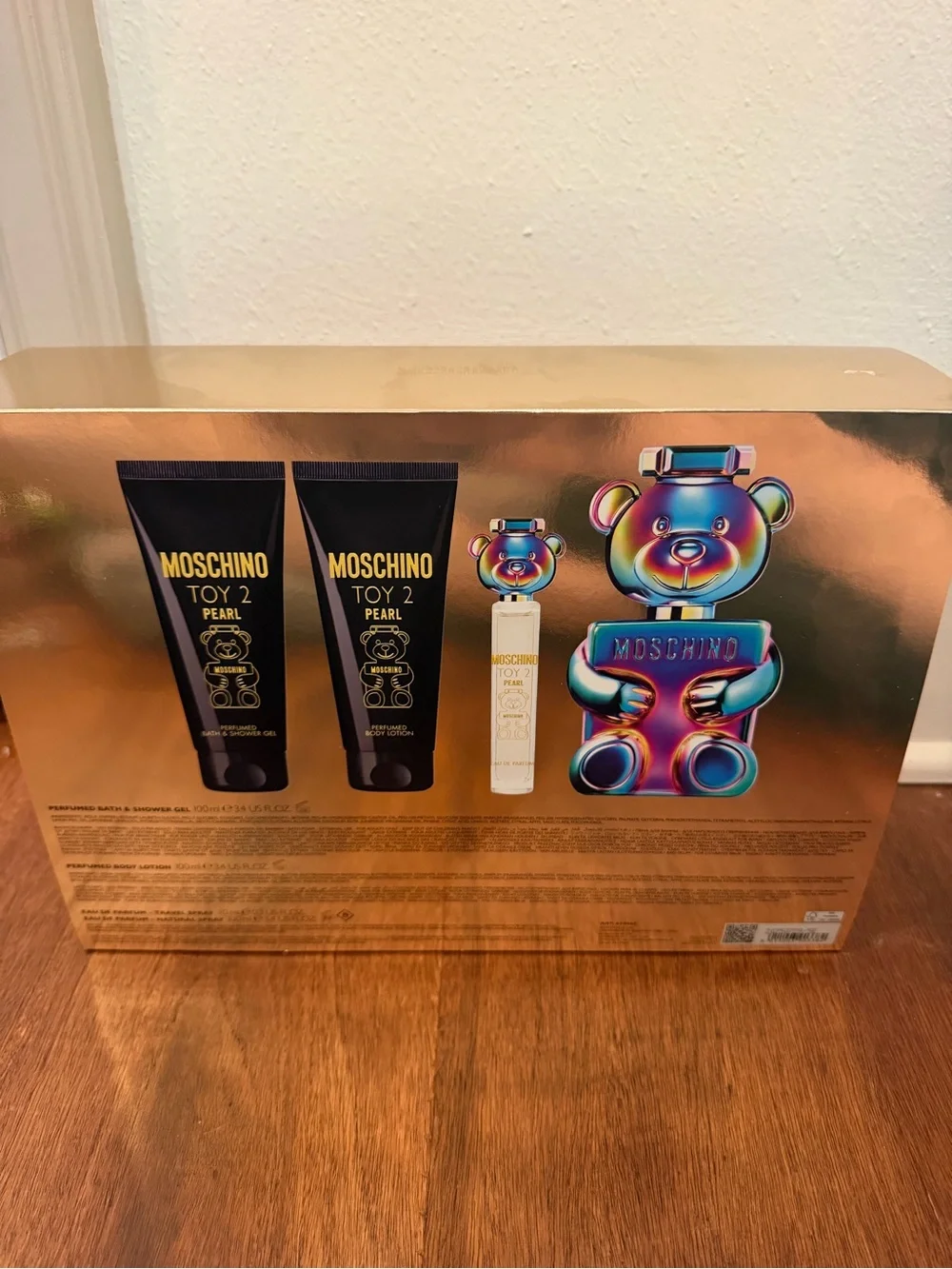 MOSCHINO toy 2 set Gold Foil Party Box with Multicolor Teddy Print